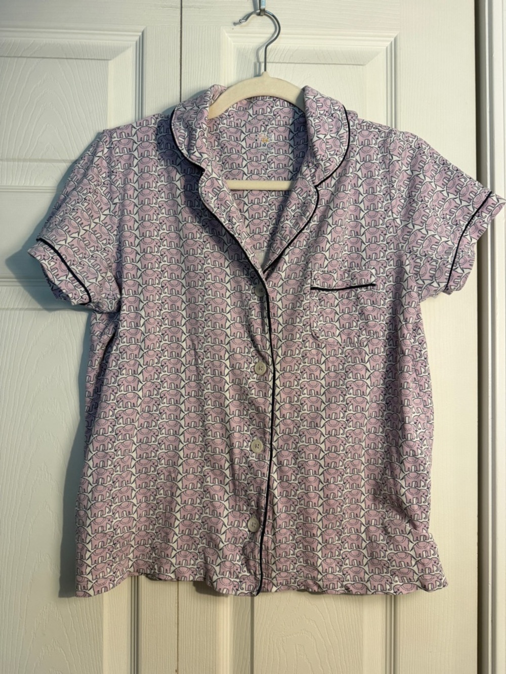 Roller Rabbit Lilac Hathi Elephant Polo Pajama Top limited edition. Size medium